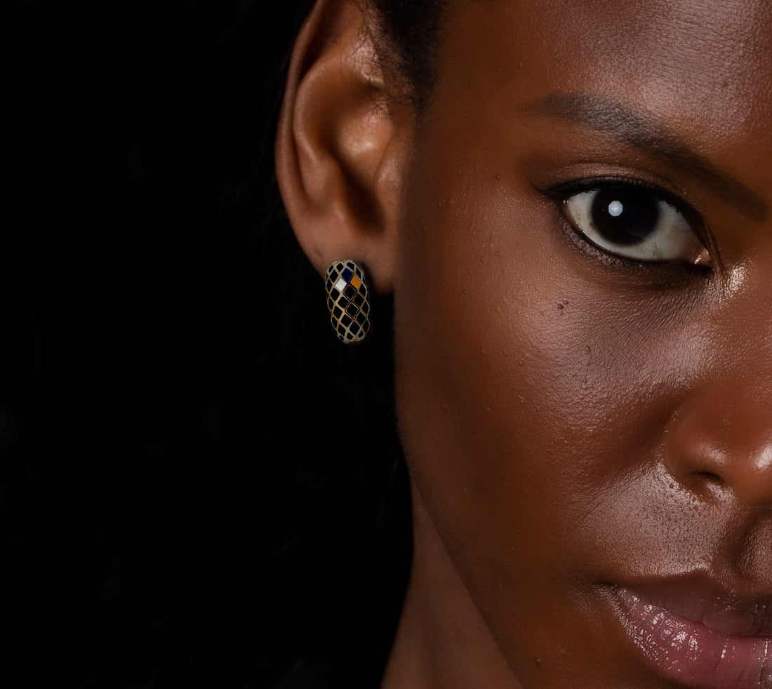 EARTH SEED EARRINGS (Gold-Black)