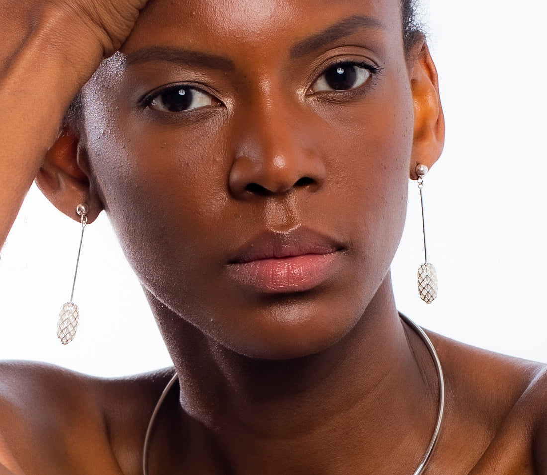 AIR SEED EARRINGS (Silver)