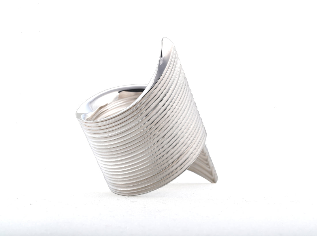 VICTORY SUITE Nº2 BRACELET