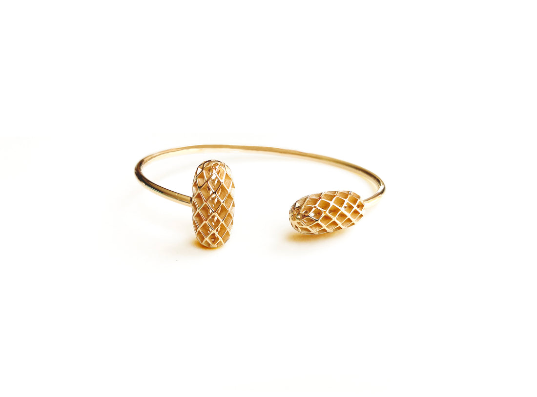 ENDS AND BEGINS AGAIN BRACELET (Gold)